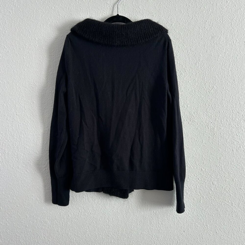 Banana Republic Medium Black Sweater - Picture 2 of 3
